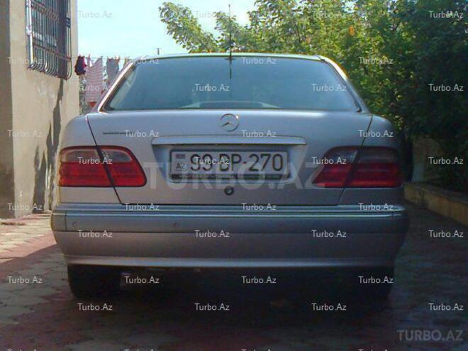 Mercedes E 270 2000, 187,000 km - 2.7 l - Bakı