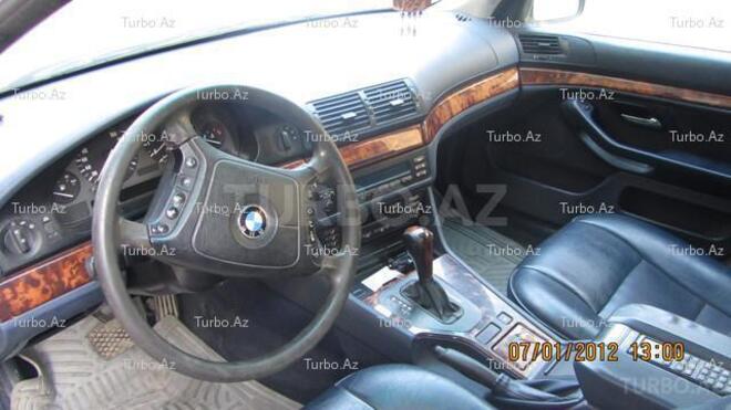 BMW 523 1997, 260,000 km - 2.5 l - Bakı