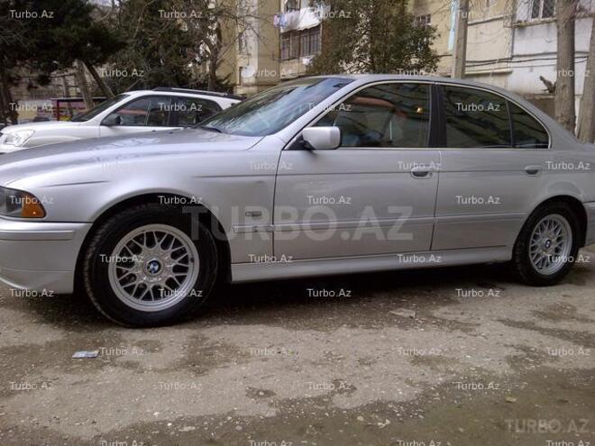 BMW 525 2001, 175,000 km - 2.5 l - Bakı
