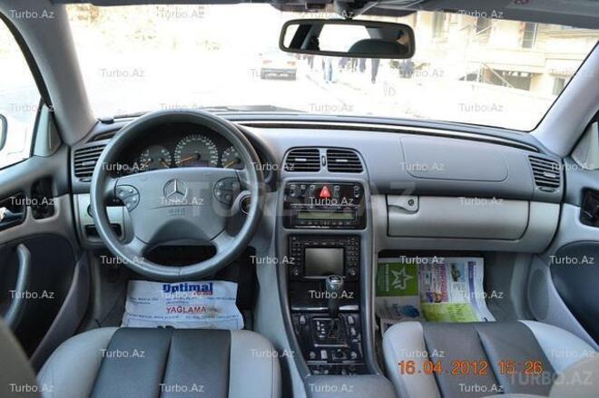 Mercedes CLK 320 2000, 81,000 km - 3.2 л - Bakı