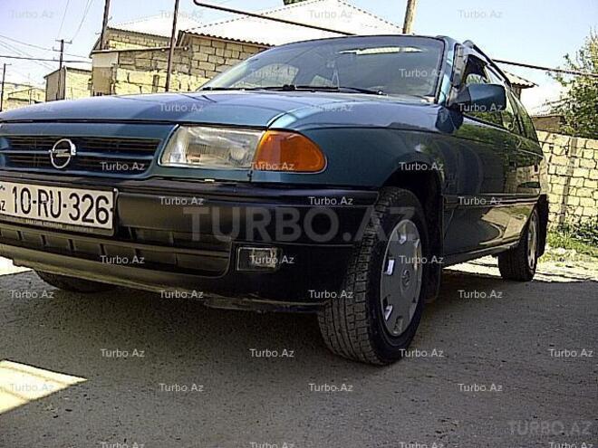 Opel Astra 1992, 400,000 km - 1.6 l - Bakı