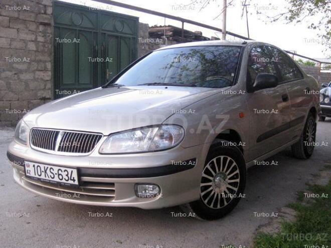Nissan Sunny 2002, 206,000 km - 1.6 л - Bakı