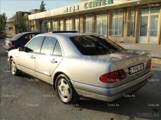 Mercedes E 240 1998, 165,000 km - 2.4 l - Bakı