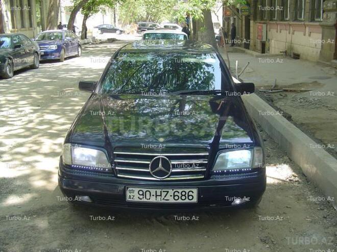 Mercedes C 220 1995, 270,000 km - 2.2 l - Bakı
