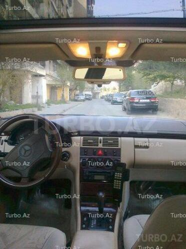 Mercedes E 280 1996, 253,000 km - 2.8 l - Bakı