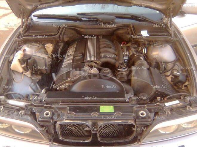 BMW 528 1996, 230,000 km - 2.8 l - Bakı