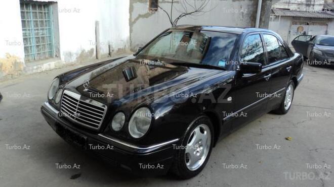 Mercedes E 240 1998, 210,000 km - 2.4 l - Bakı