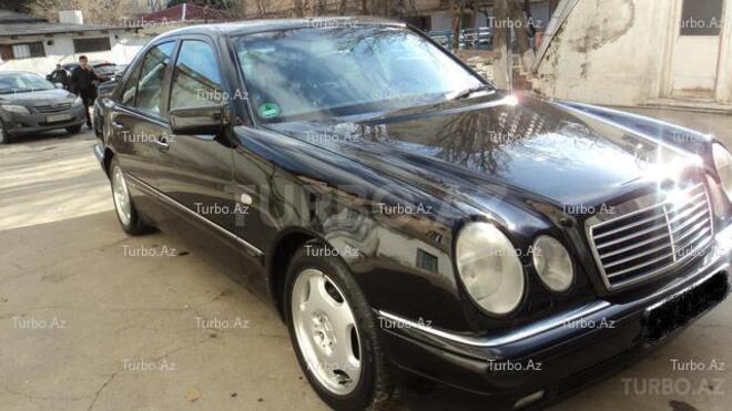 Mercedes E 240 1998, 210,000 km - 2.4 l - Bakı