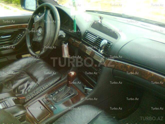 BMW 740 1996, 299,000 km - 4.4 l - Bakı
