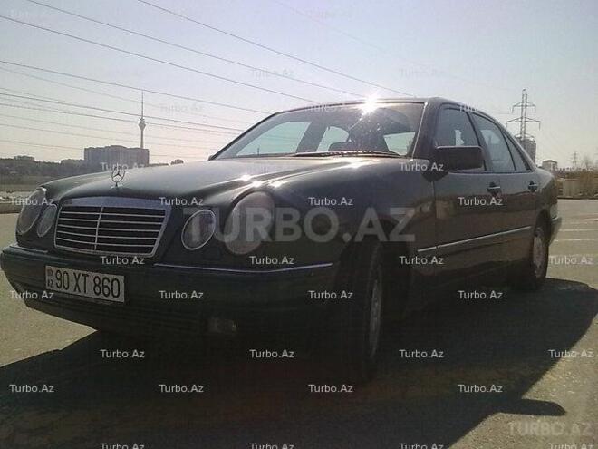 Mercedes E 240 1998, 180,000 km - 2.4 л - Bakı