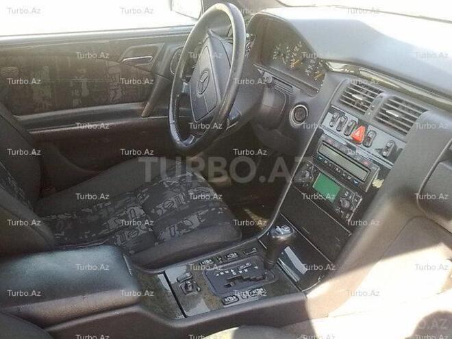 Mercedes E 240 1998, 180,000 km - 2.4 л - Bakı