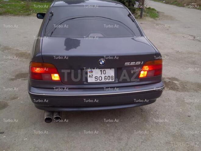 BMW 528 1996, 164,000 km - 2.8 l - Bakı
