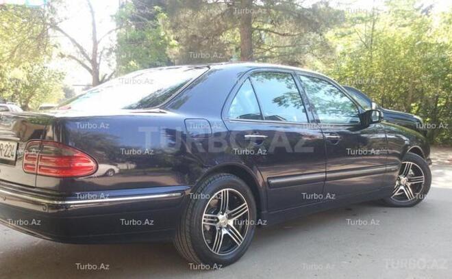 Mercedes E 240 1999, 158,106 km - 2.4 l - Bakı