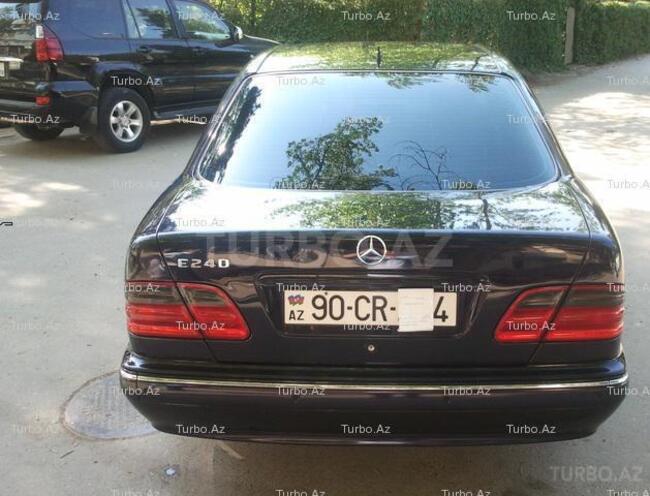 Mercedes E 240 1999, 158,106 km - 2.4 l - Bakı