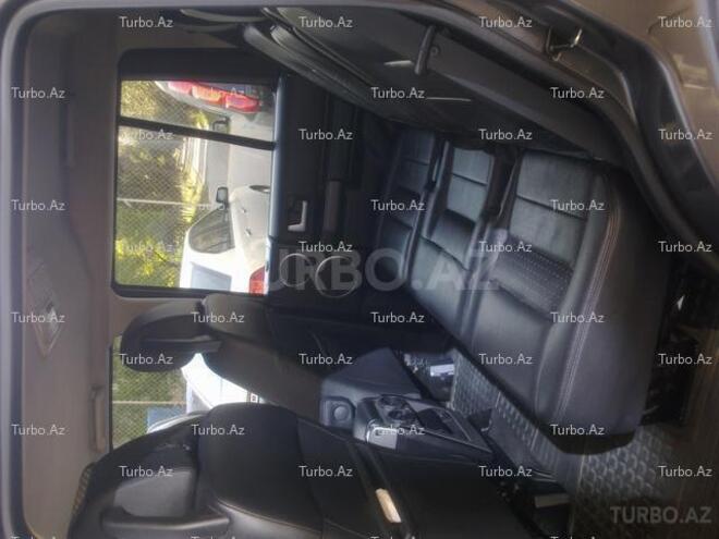 Land Rover Discovery 2004, 175,000 km - 2.7 л - Bakı