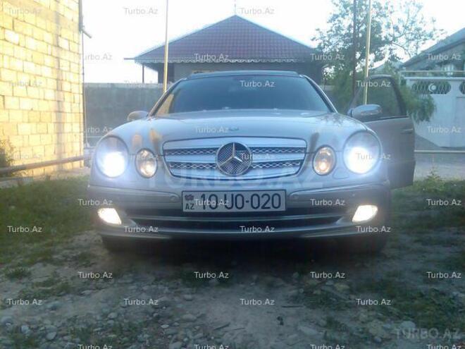 Mercedes E 240 2002, 70,000 km - 2.4 l - Bakı