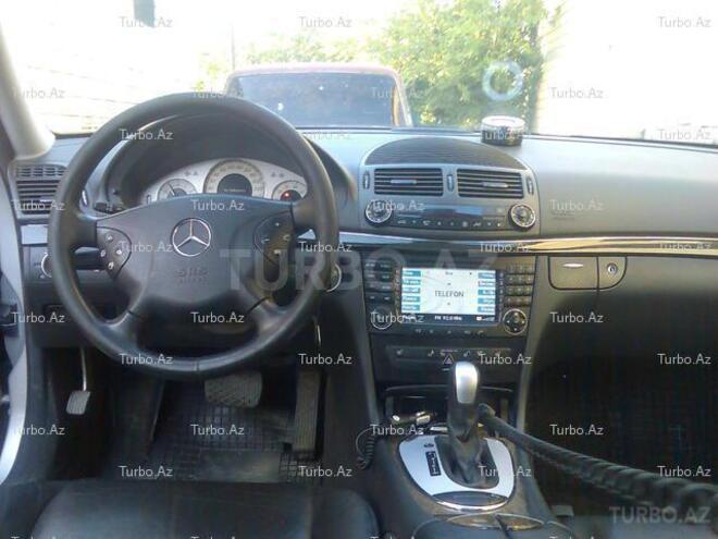 Mercedes E 240 2002, 70,000 km - 2.4 l - Bakı