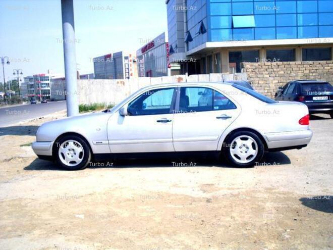 Mercedes E 240 1997, 126,000 km - 2.4 l - Bakı