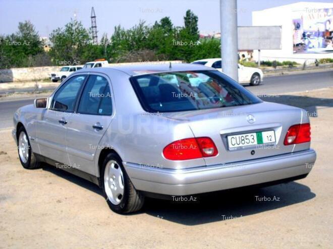 Mercedes E 240 1997, 126,000 km - 2.4 l - Bakı