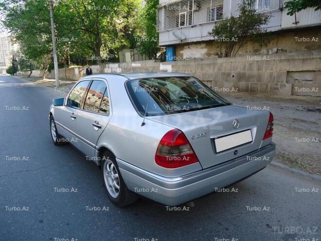 Mercedes C 200 1995, 260,000 km - 2.0 л - Bakı