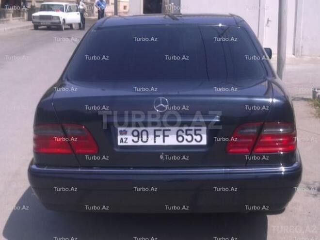 Mercedes E 240 1997, 180,000 km - 2.4 l - Bakı