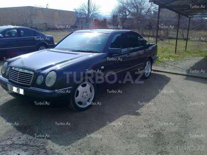 Mercedes E 320 1997, 292,000 km - 3.2 л - Bakı