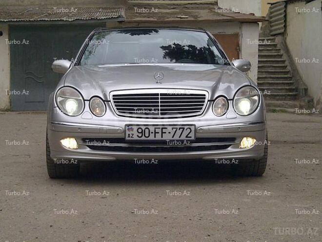 Mercedes E 320 2002, 175,000 km - 3.2 l - Bakı