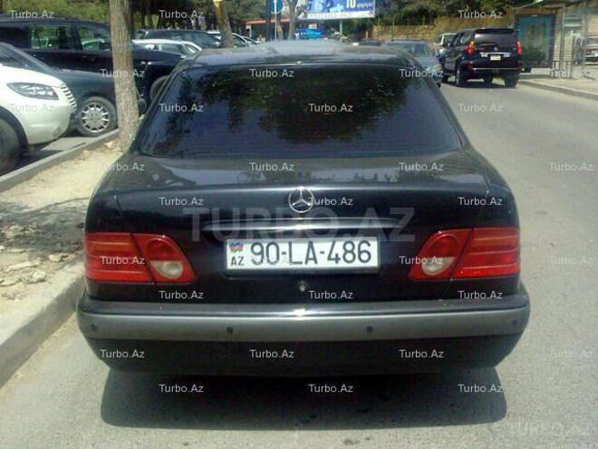 Mercedes E 240 1998, 220,000 km - 2.4 l - Bakı
