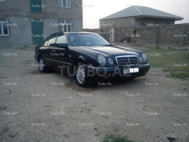 Mercedes E 240 1998, 115,000 km - 2.4 l - Bakı