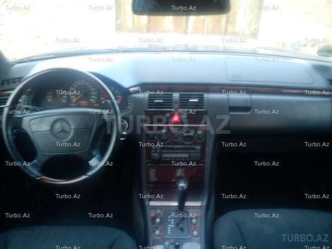 Mercedes E 240 1998, 115,000 km - 2.4 l - Bakı