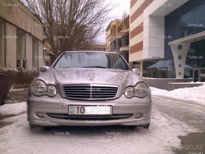 Mercedes C 240 2000, 118,800 km - 2.6 l - Bakı