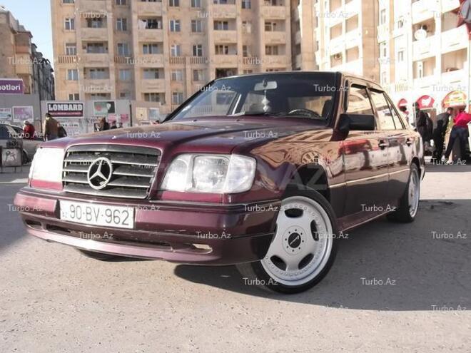 Mercedes E 200 1993, 280,000 km - 2.0 l - Bakı