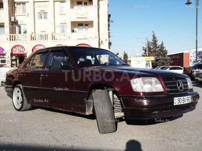 Mercedes E 200 1993, 280,000 km - 2.0 l - Bakı