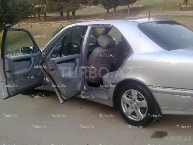 Mercedes C 250 1997, 189,000 km - 2.5 l - Bakı