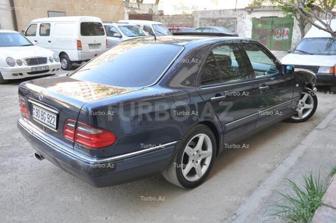Mercedes E 230 1996, 285,000 km - 2.3 l - Bakı