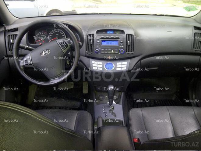 Hyundai Elantra 2009, 62,600 km - 2.0 l - Bakı