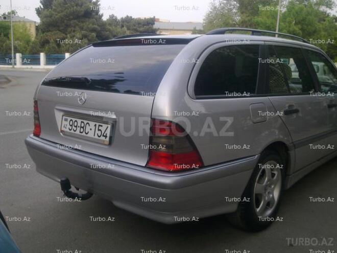 Mercedes C 220 1999, 240,000 km - 2.2 l - Bakı