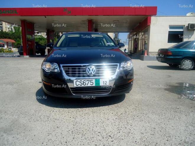 Volkswagen Passat 2005, 69,000 km - 2.0 л - Bakı