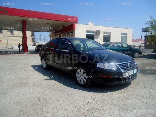 Volkswagen Passat 2005, 69,000 km - 2.0 л - Bakı