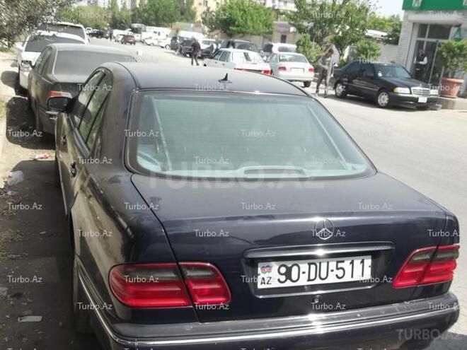 Mercedes E 280 1999, 125,000 km - 2.8 l - Bakı