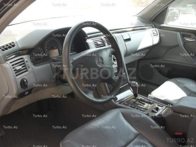 Mercedes E 280 1999, 125,000 km - 2.8 l - Bakı