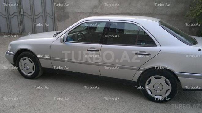 Mercedes C 220 1995, 120,000 km - 2.2 л - Bakı