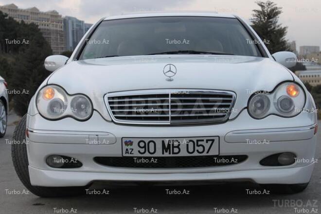 Mercedes C 240 2001, 180,000 km - 2.6 l - Bakı