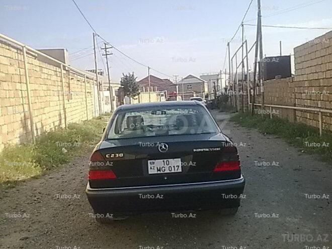 Mercedes  1999, 135,000 km - 2.3 l - Bakı