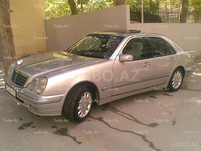 Mercedes E 270 2000, 180,000 km - 2.7 l - Bakı
