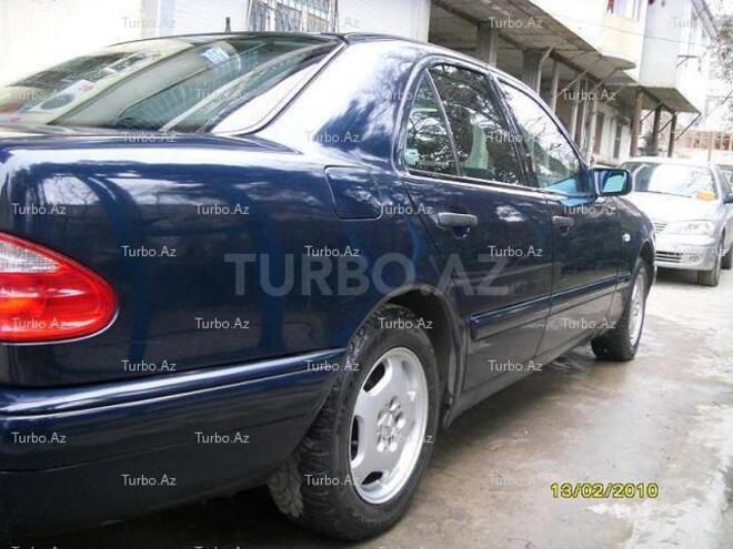 Mercedes E 230 1996, 142,000 km - 2.3 l - Bakı