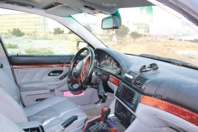 BMW 525 2003, 243,000 km - 2.5 l - Bakı
