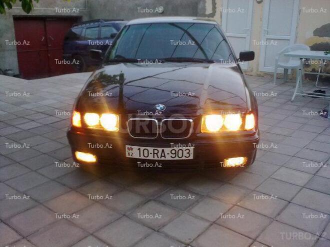 BMW 318 1993, 280,000 km - 1.8 l - Bakı