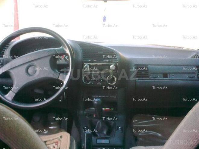 BMW 318 1993, 280,000 km - 1.8 l - Bakı