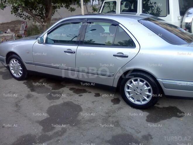 Mercedes E 230 1997, 163,000 km - 2.3 l - Bakı